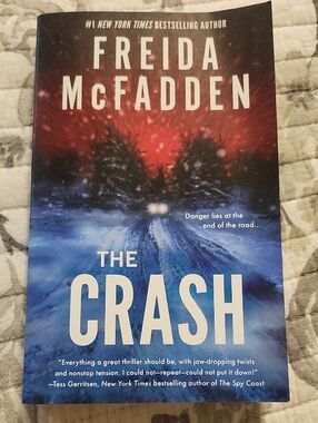 Freida McFadden - The Crash